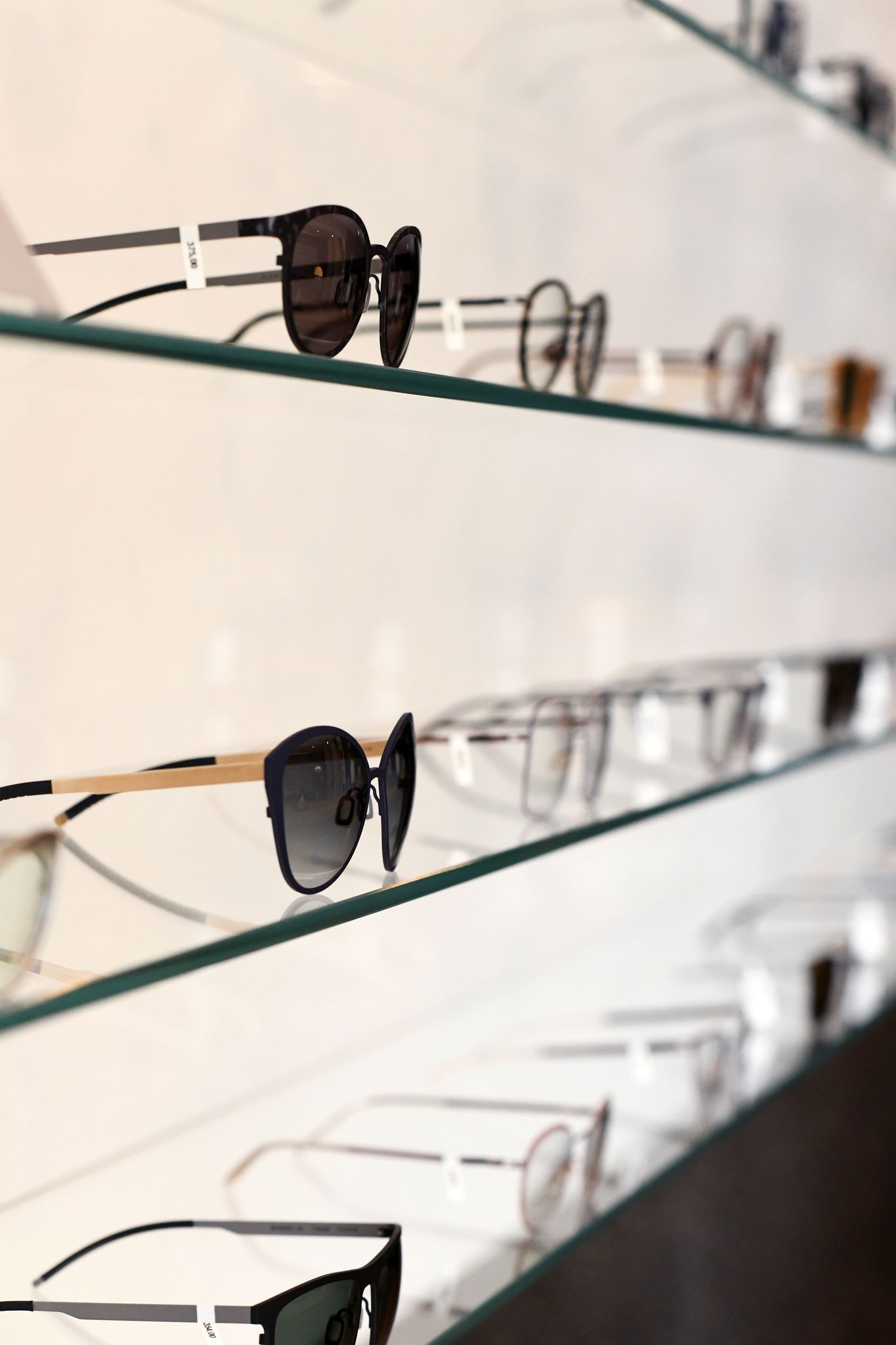 Innenansicht von Jauch Optik GmbH, Bild 2 von 3