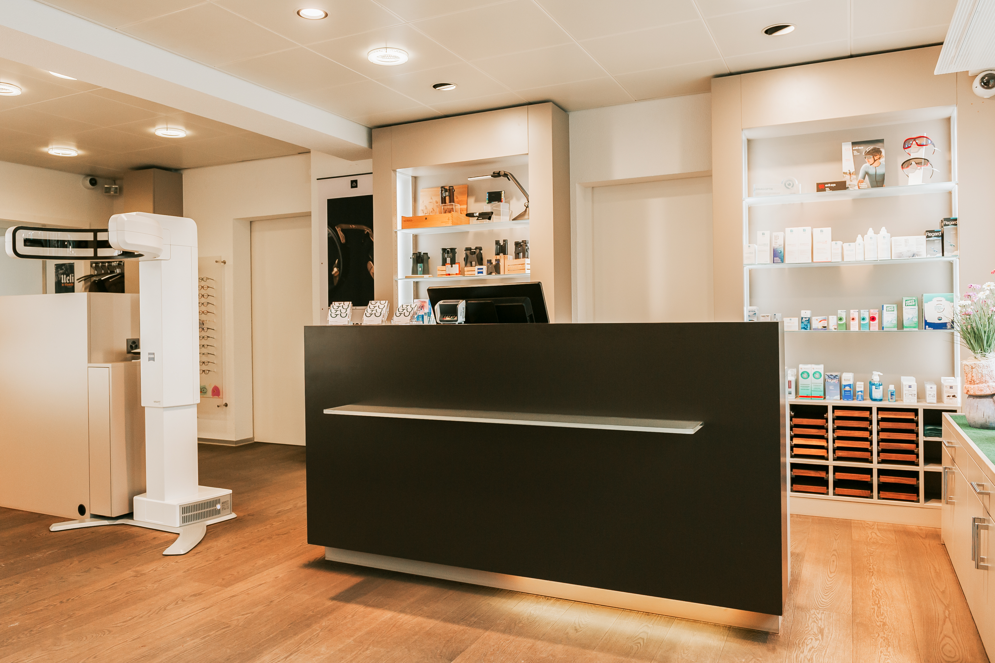 Innenansicht von Haag Optik AG, Bild 1 von 4